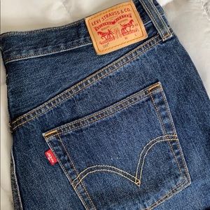 Levi’s 501 mid rise cutoff shorts